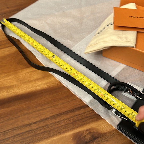 Authentic Louis Vuitton P. Sac Plat Epi Noir - Picture 15 of 17